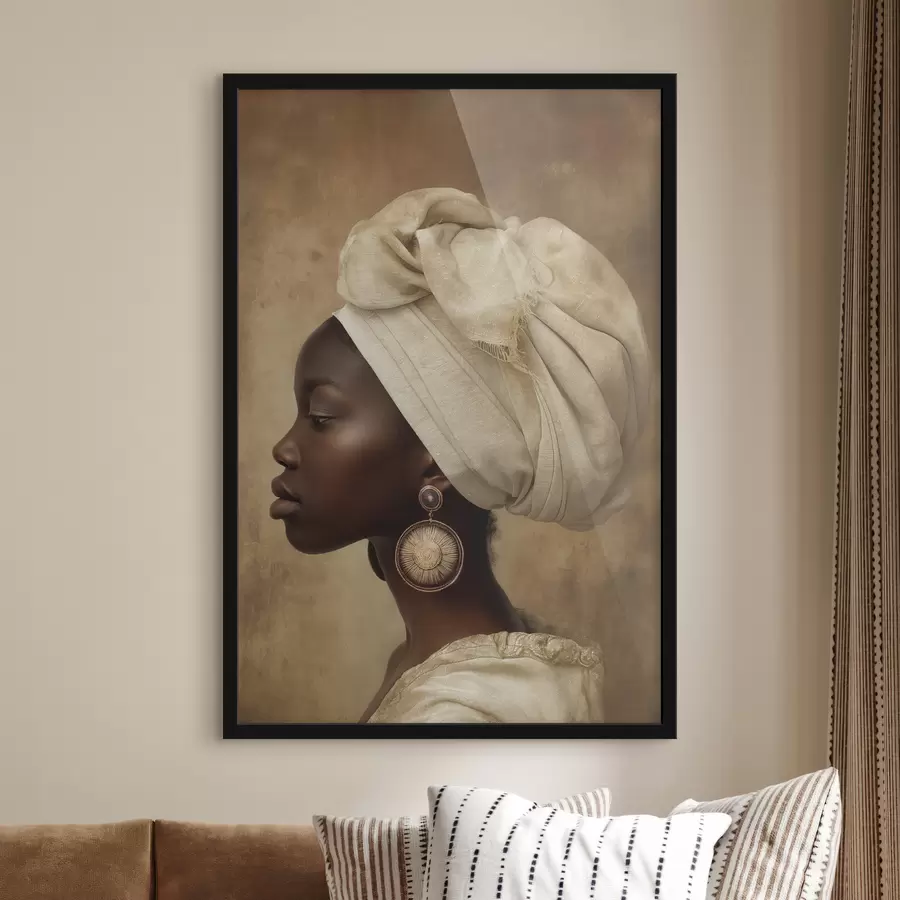 carta da parati ritratto beige di una donna in stile africano di profilo con grandi orecchini nr. f26120