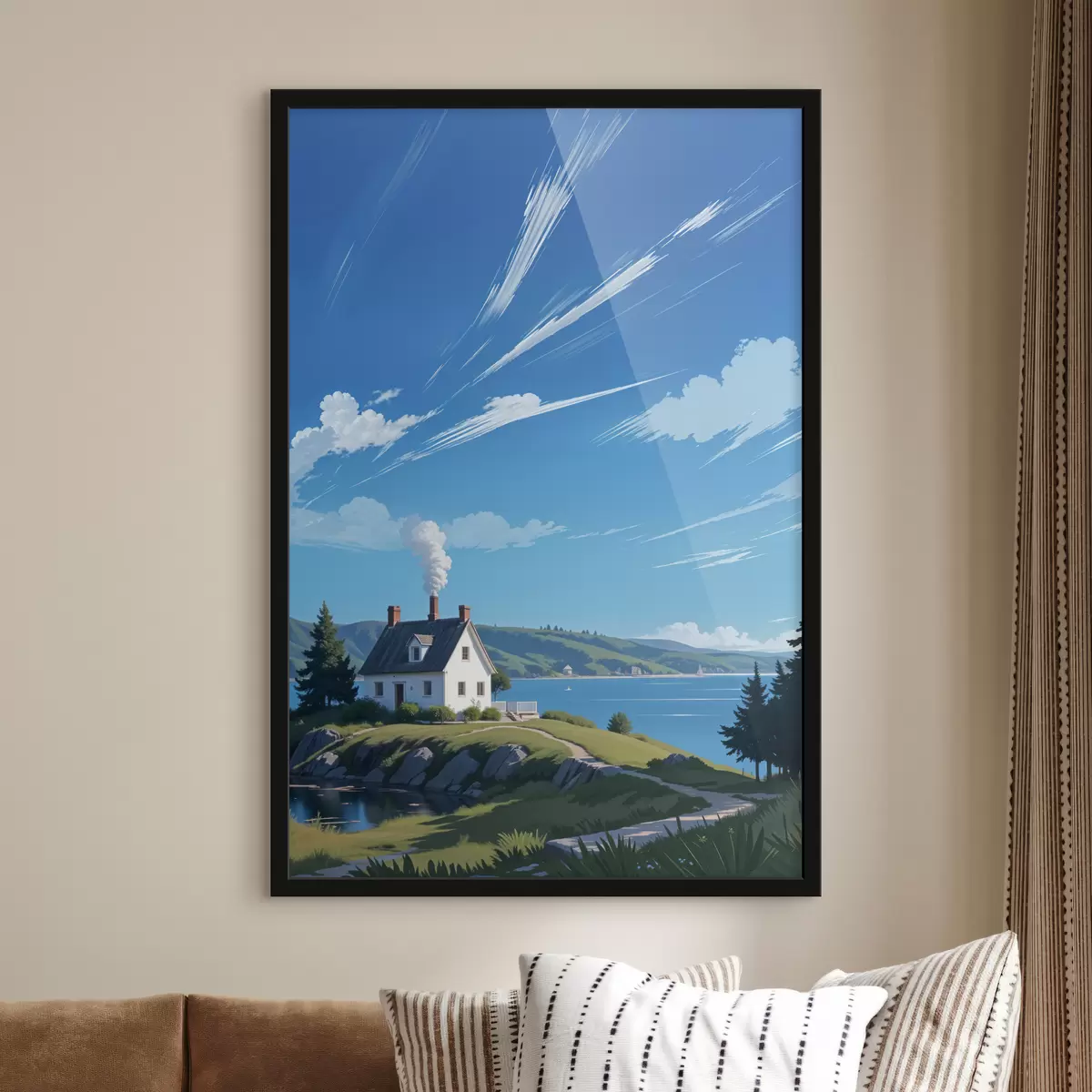 Poster Una casa bianca su una collina erbosa con le montagne sullo sfondo e un cielo blu con nuvole a batuffolo f40587