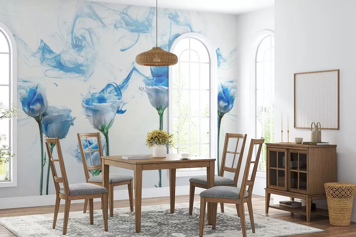 carta da parati Rose bianche sommerse su sfondo bianco con striature di vernice acrilica blu. nr. w02139