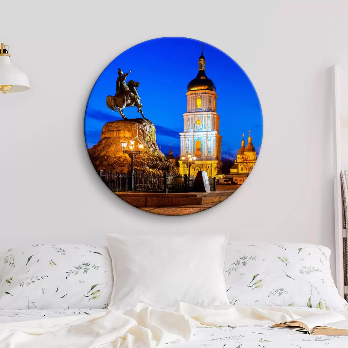 Quadri rotondi Cielo, cavallo ed edificio r32020