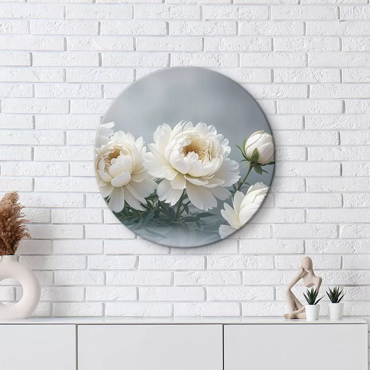 Quadri rotondi Peonie bianche con foglie verdi su sfondo sfocato r38835