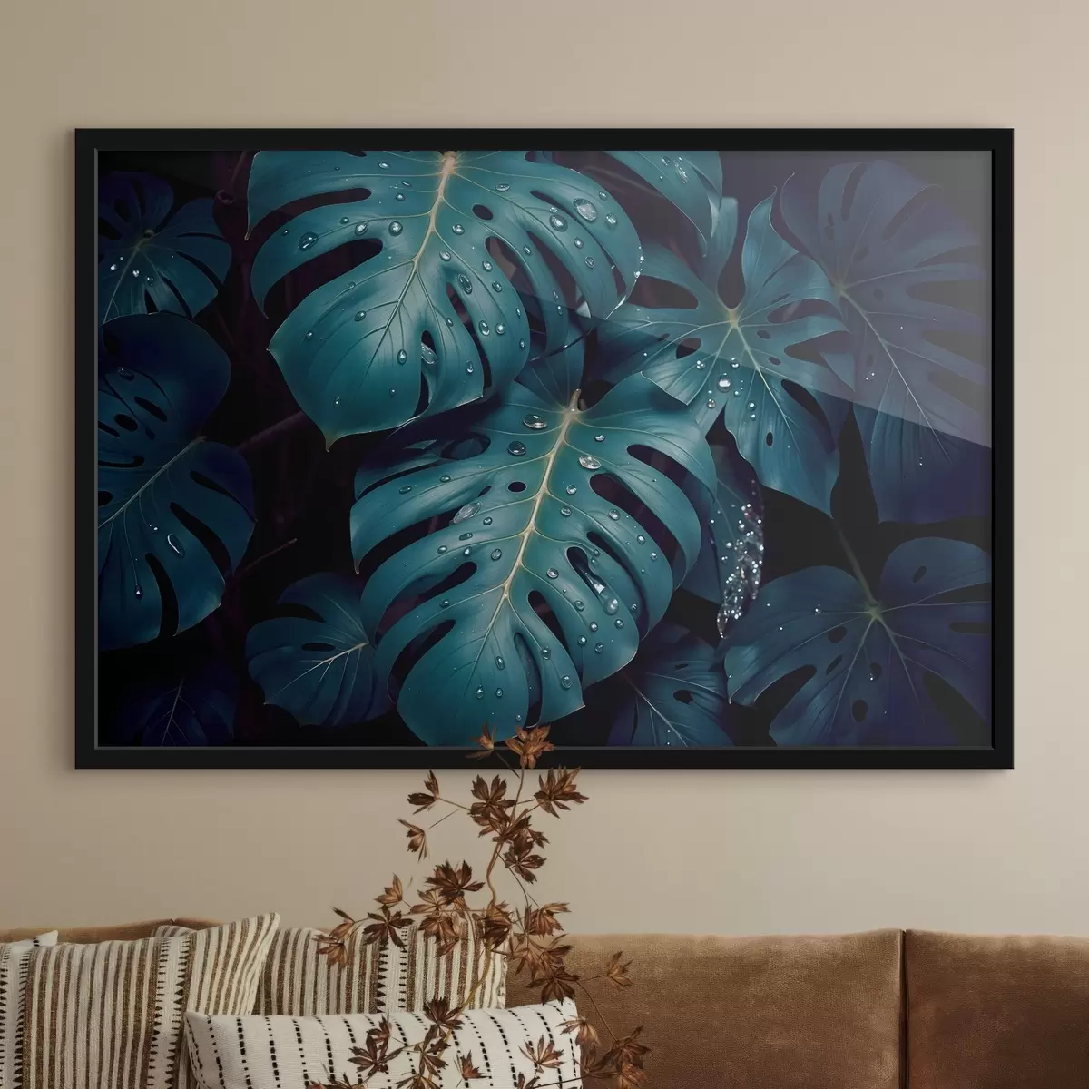 Poster Lussureggianti foglie di monstera tropicale con gocce d'acqua su uno sfondo scuro, creando una stampa lunatica e d'atmosfera f42233
