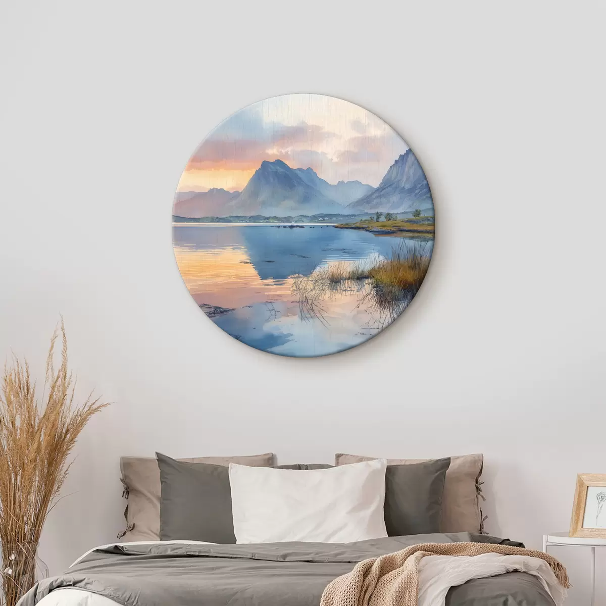 Quadri rotondi Fiume calmo con montagne, alba, colori tenui r40307
