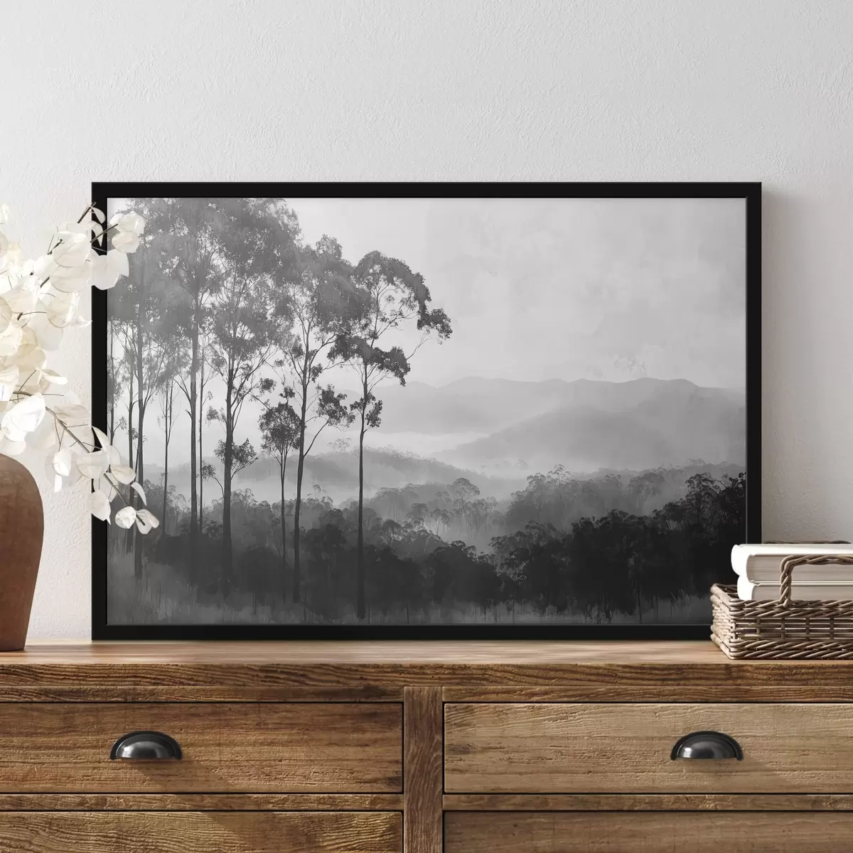 Poster Foresta mistica nei toni del grigio, paesaggio naturale, alberi f42373