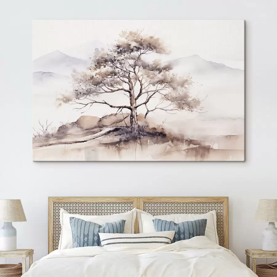 carta da parati Un albero solitario con il tronco contorto e i rami radi, sullo sfondo di montagne morbide e tenui  nr. s42715