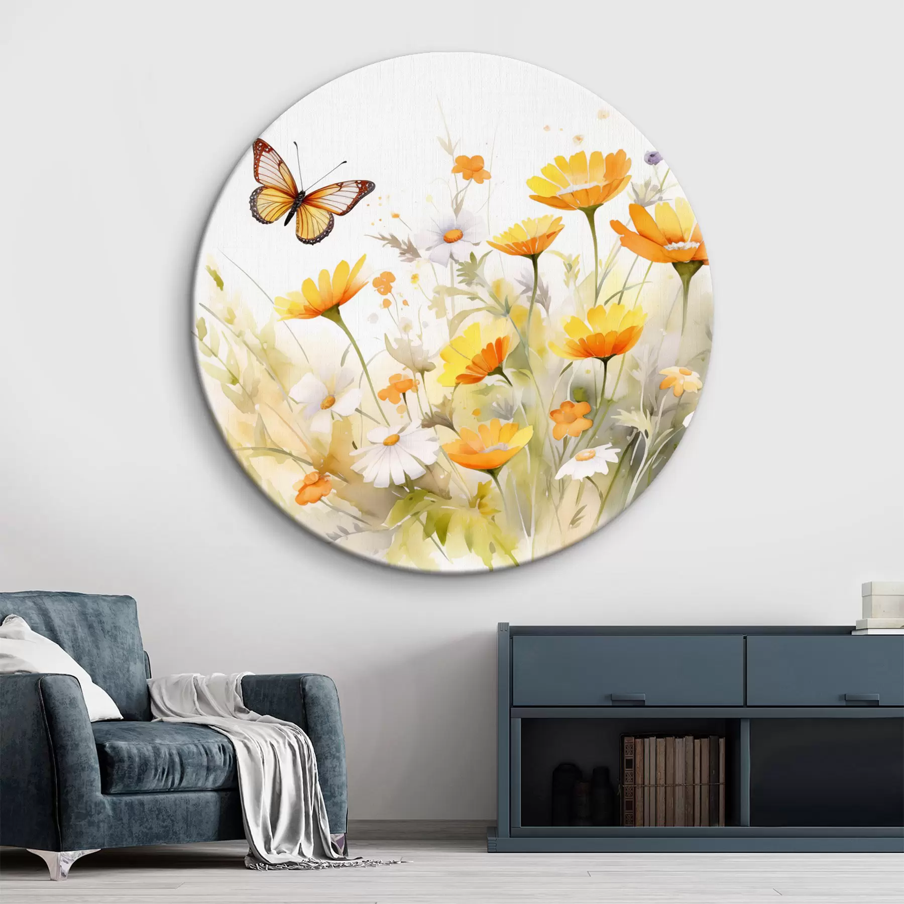 carta da parati Un vivace campo di fiori ad acquerello con margherite bianche e arancioni e una farfalla che svolazza nelle vicinanze nr. r42714