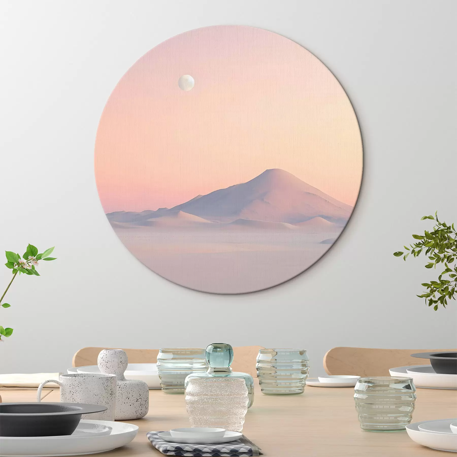 carta da parati Una grande montagna con un dolce pendio in morbidi colori pastello con una pallida luna visibile nel cielo nr. r42718