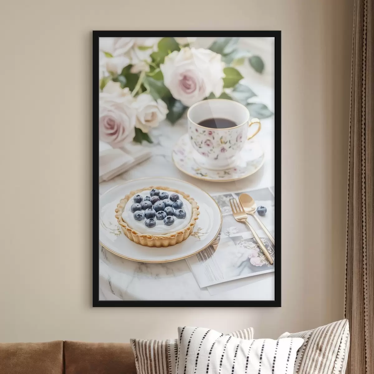 Poster Cupcake ai mirtilli con tazza di tè, stile boho, rose rosa f43066
