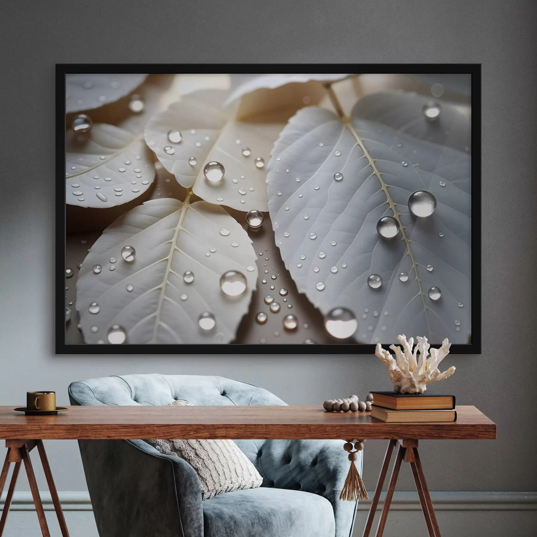 carta da parati Primo piano di foglie bianche ricoperte di gocce d'acqua, composizione minimalista, sfondo neutro nr. f43159
