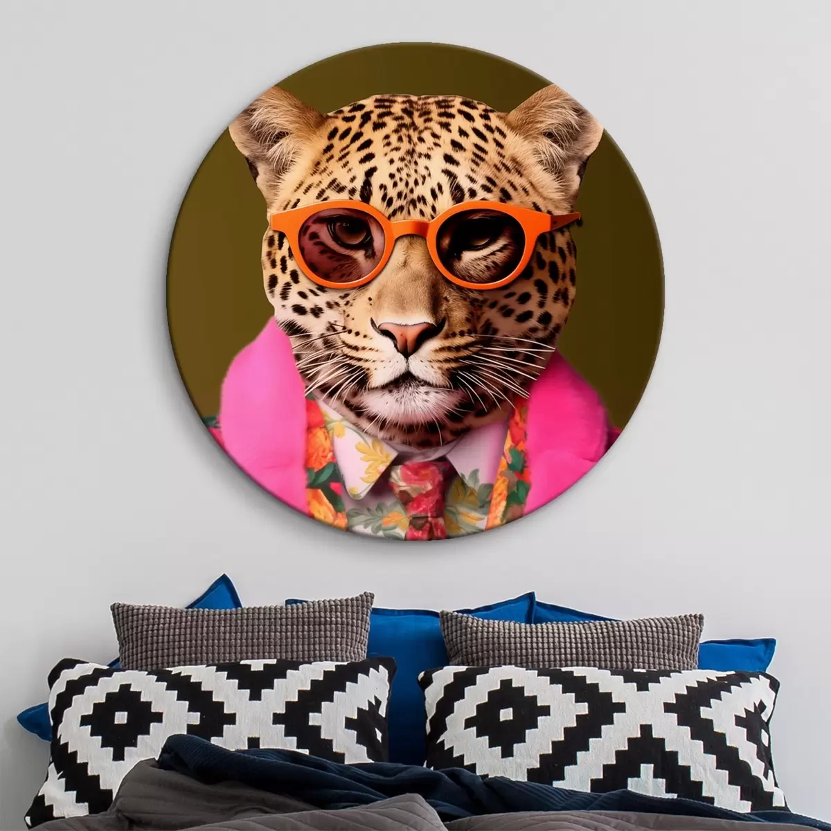 Quadri rotondi Elegante leopardo in costume floreale r43267