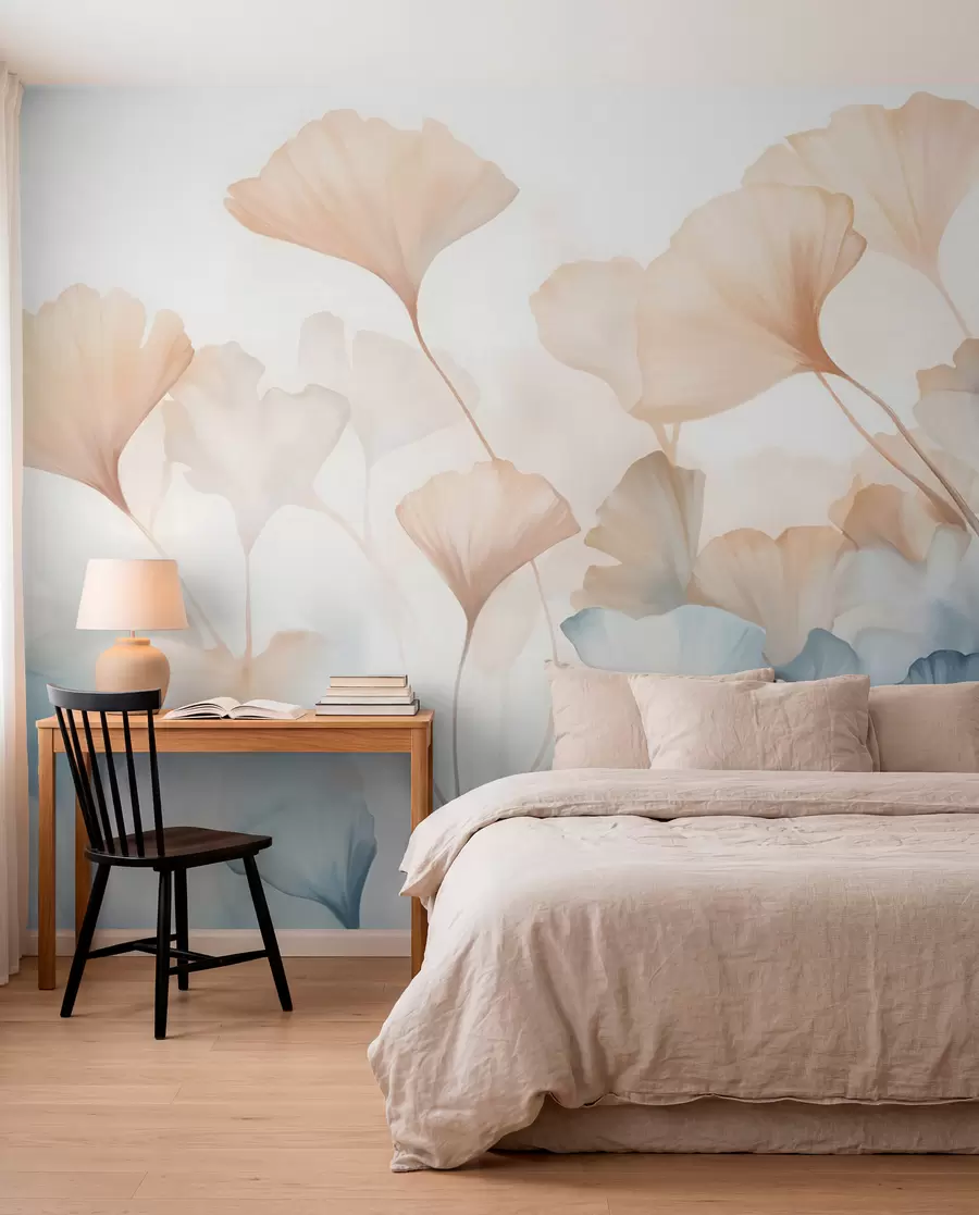 Carta da parati nature Foglie di ginkgo in acquerello blu e arancione, petali traslucidi, steli delicati, tavolozza di colori tenui 