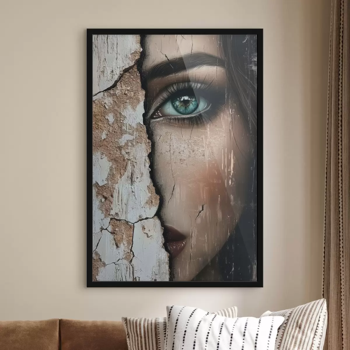 Poster Volto di ragazza dietro un vecchio muro f44069