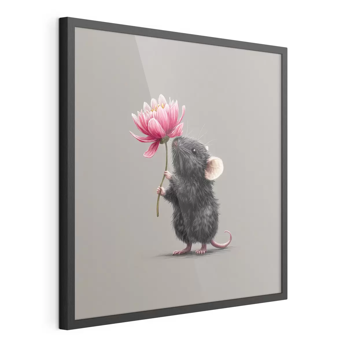 Poster Un grazioso topo che aspira l'aroma di una peonia rosa f44248