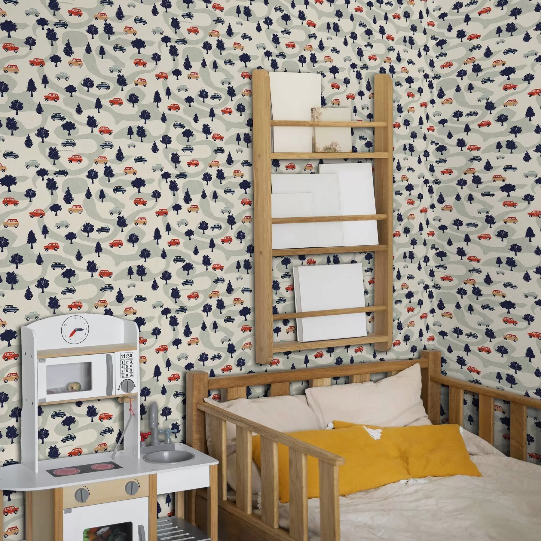 carta da parati Auto divertenti tra gli alberi su uno sfondo color crema nr. a00119