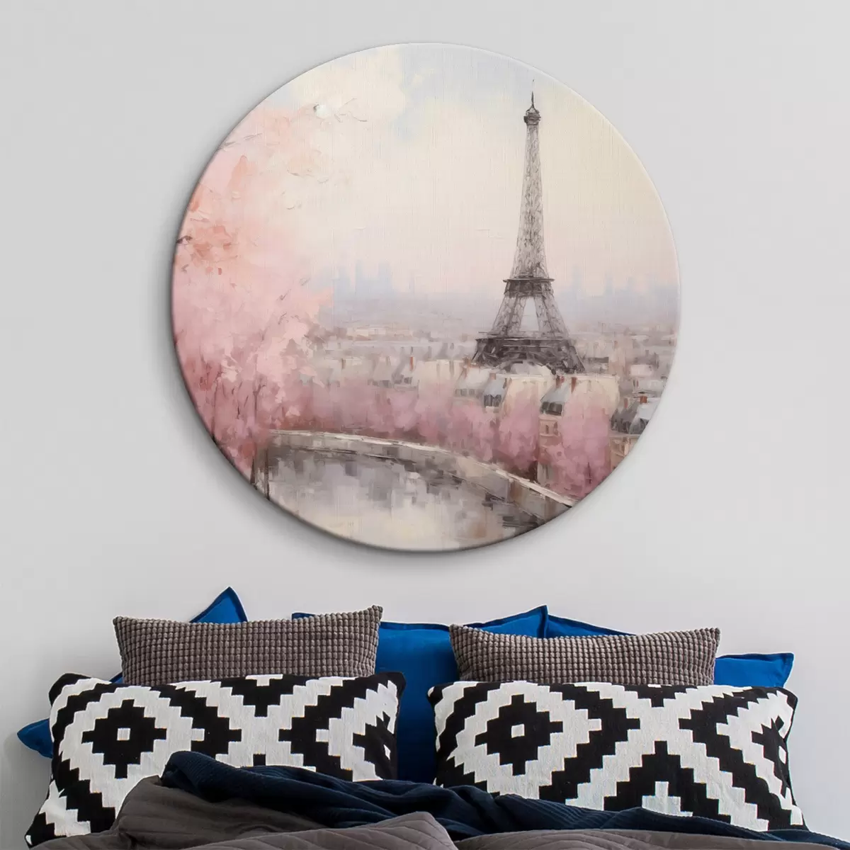 Quadri rotondi Torre Eiffel a Parigi con alberi di ciliegio in fiore in primavera, colori pastello tenui r44398