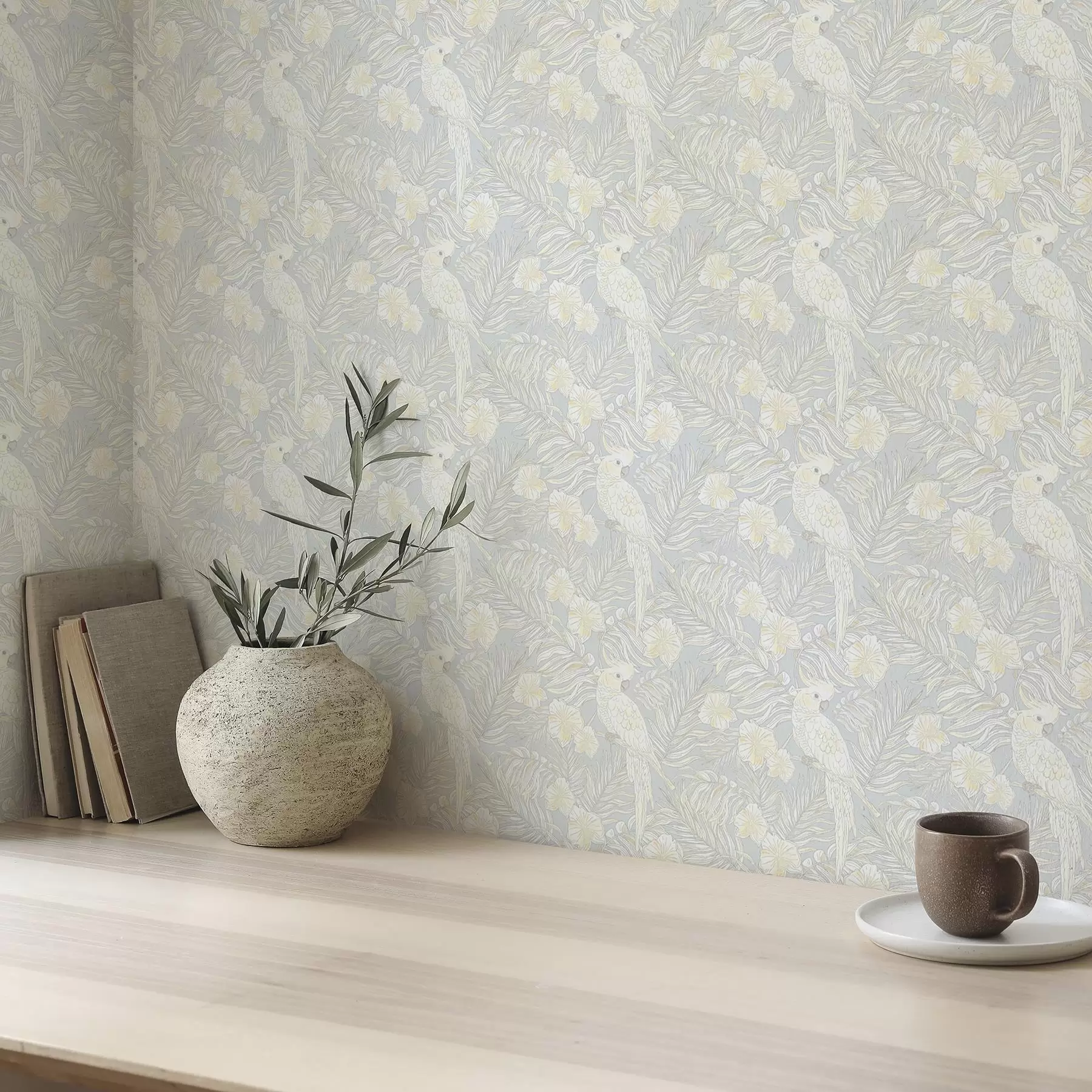 carta da parati Stampa tropicale leggera con cacatua e fiori su sfondo blu nr. a00203