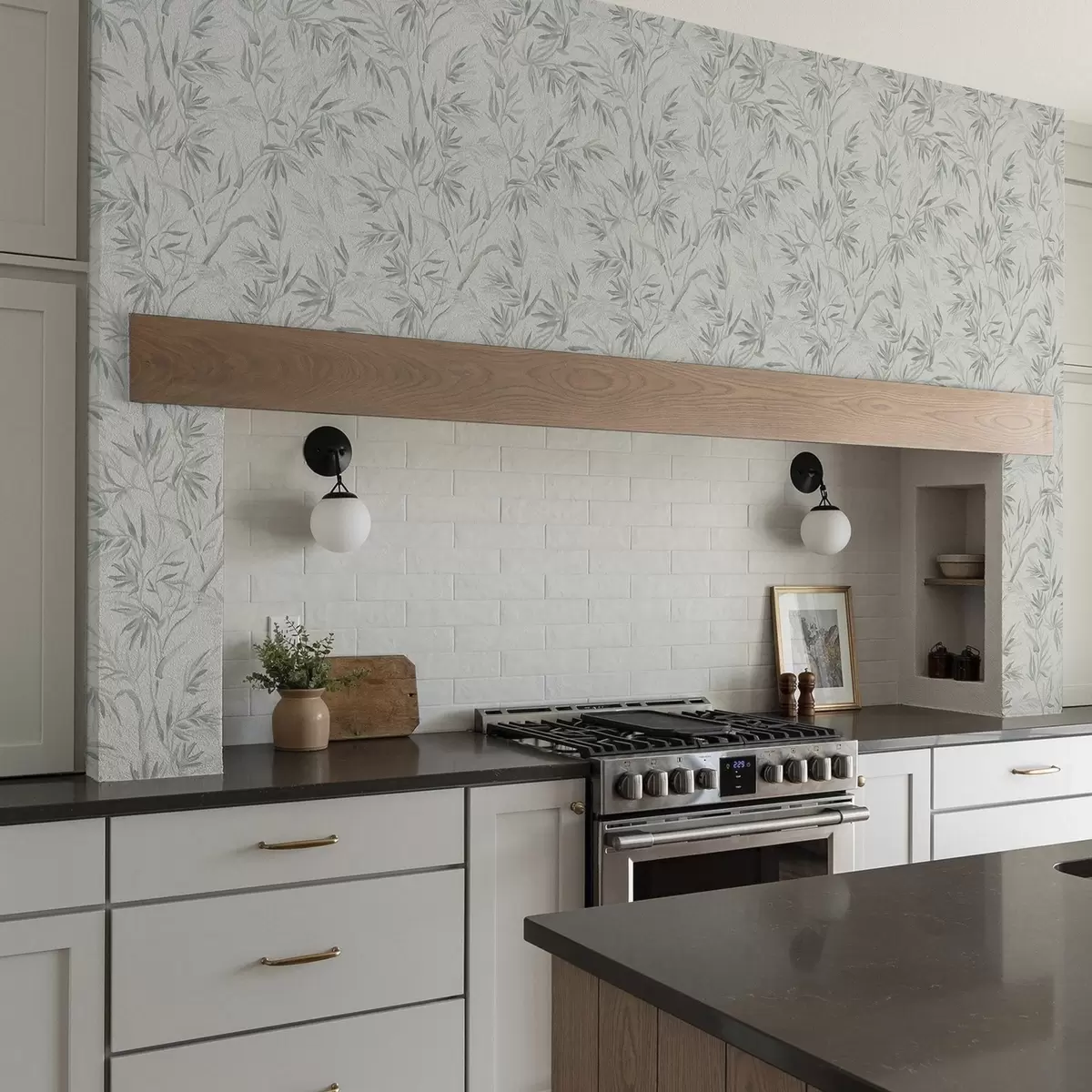 Carta da parati Foglie acquerellate in tonalità fredde, design minimalista a00225