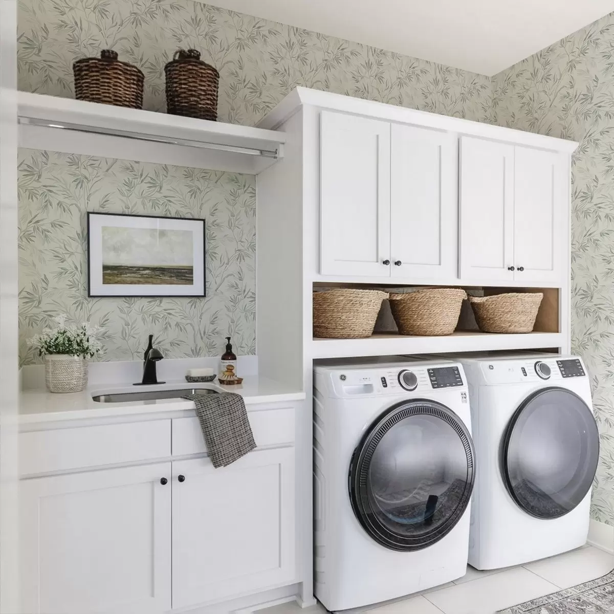 Carta da parati Foglie acquerellate in tonalità fredde, design minimalista a00225