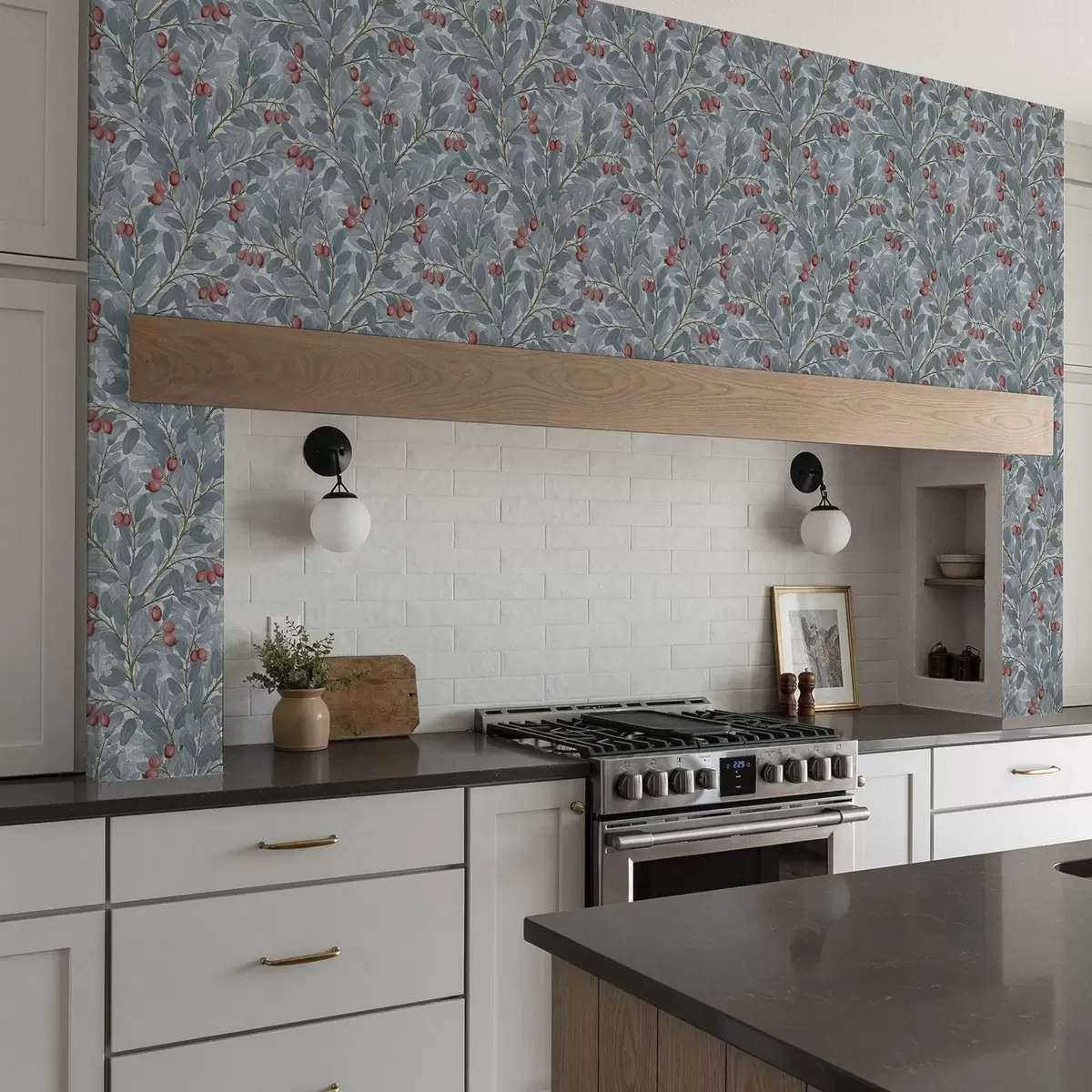 Carta da parati Foglie blu con rametti di bacche rosse a00309