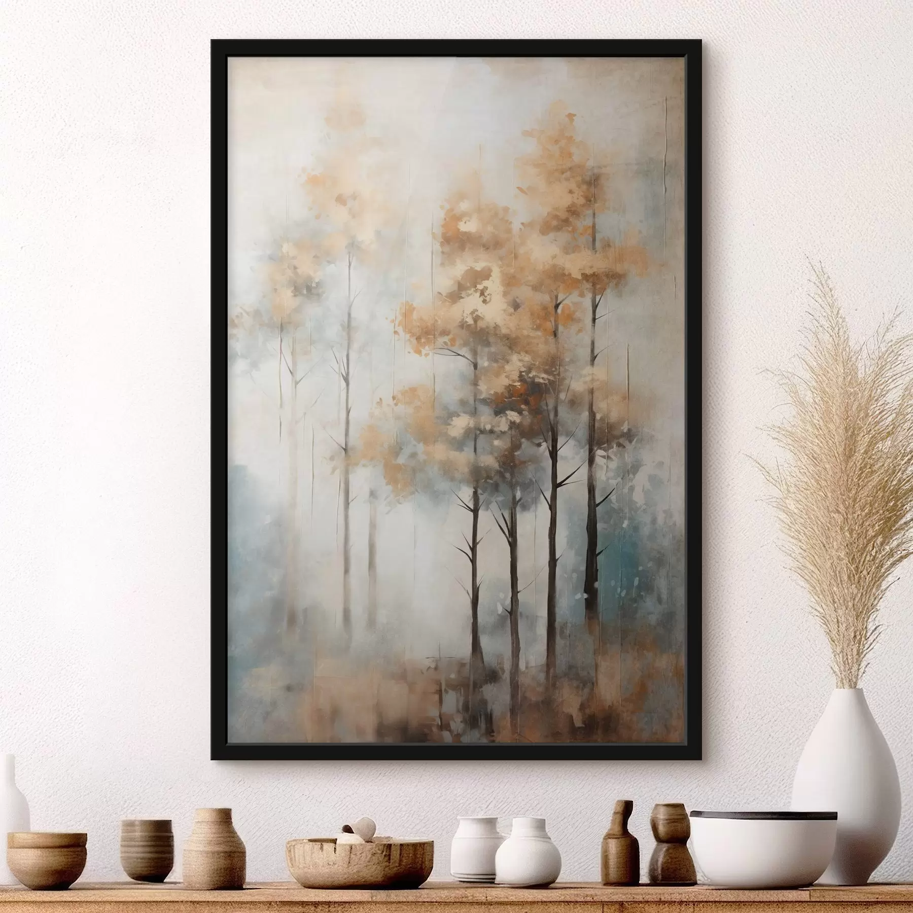 carta da parati Alberi alti e strutturati con foglie gialle in una foresta, lo sfondo è un mix di toni morbidi blu e marroni nr. f45187