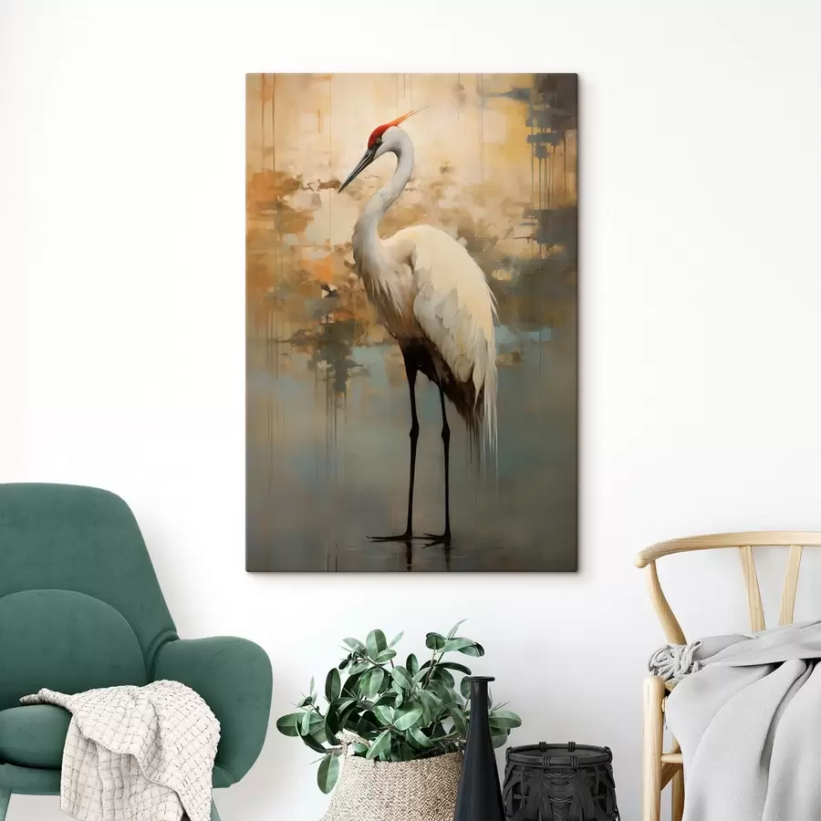 carta da parati Airone bianco su uno sfondo di sfumature gialle, marroni e blu che suggeriscono un paesaggio nebbioso e astratto nr. s45192