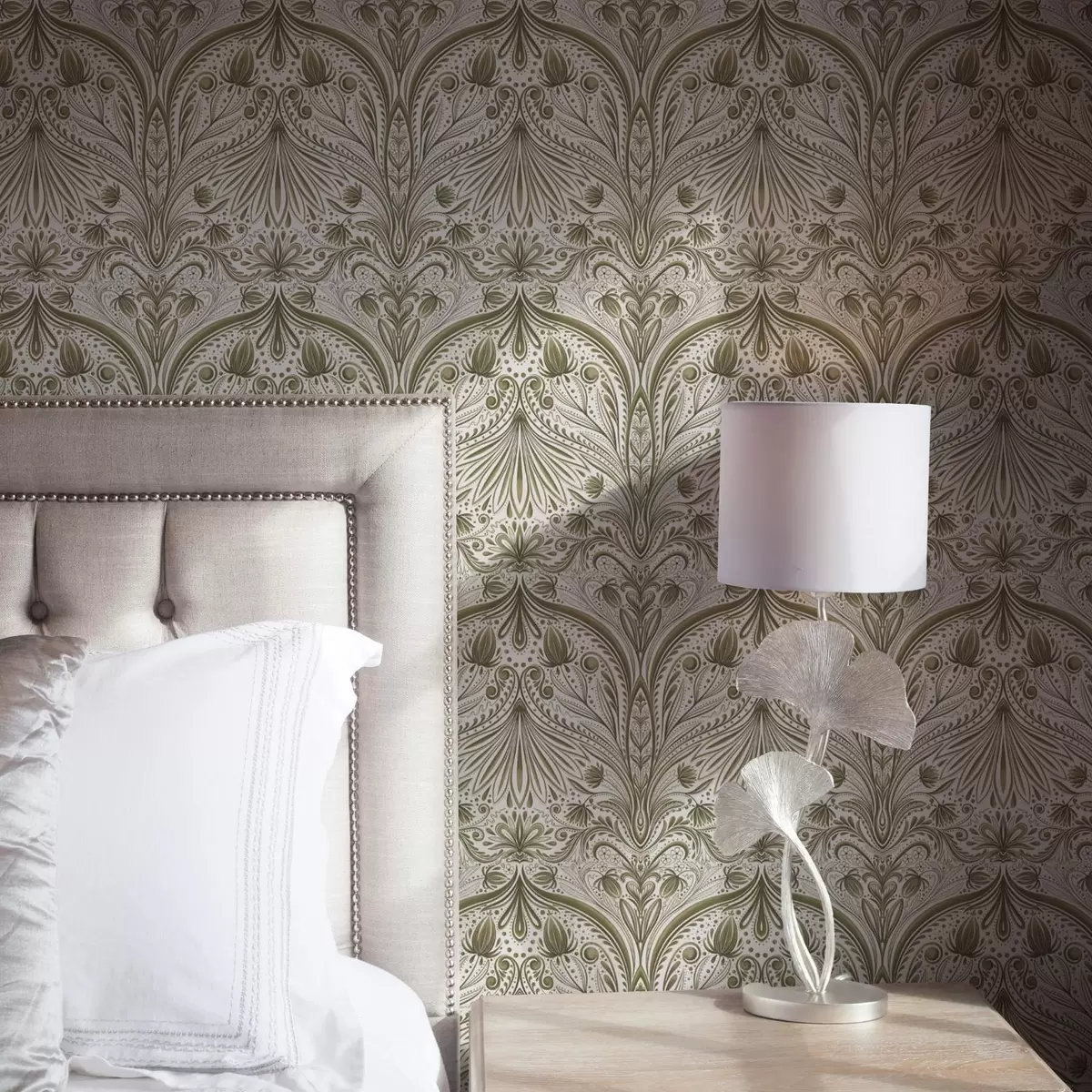 Carta da parati Motivo barocco simmetrico con motivi floreali a00436