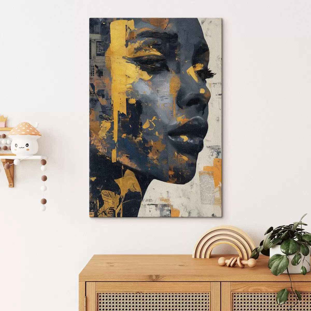 carta da parati Ritratto a tecnica mista con frammenti di giornale e pennellate decorative nr. s45420