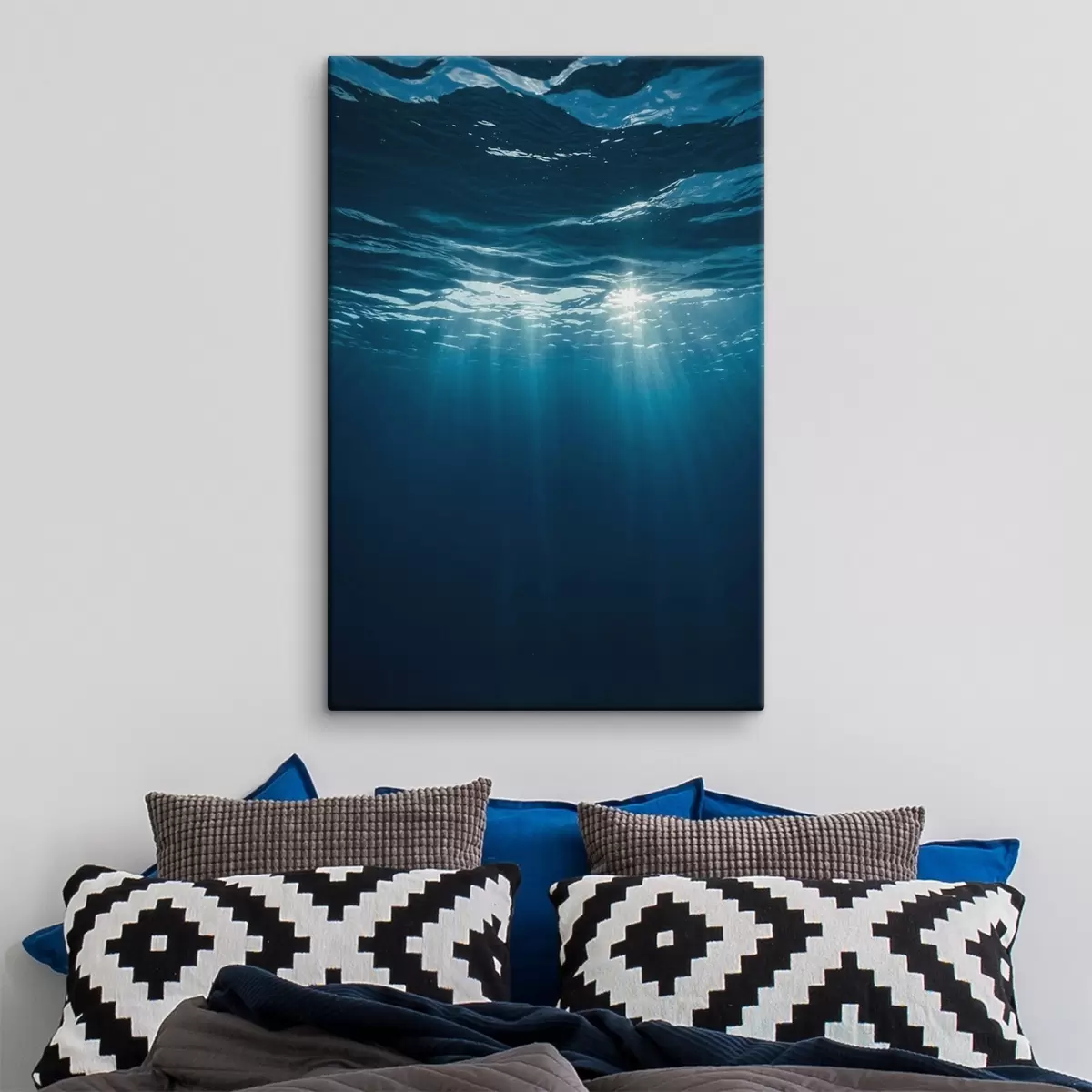 carta da parati Raggi di sole sotto la superficie dell'acqua nr. s45625