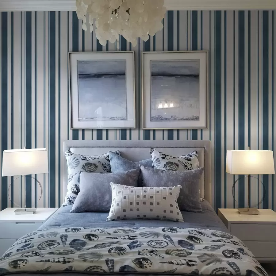 carta da parati Combinazione di strisce turchesi su sfondo bianco con ritmo nr. a00527