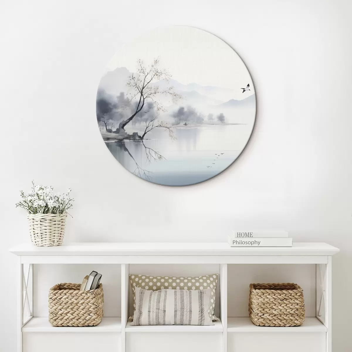 Quadri rotondi Paesaggio nebbioso con albero, montagne e uccelli r45518