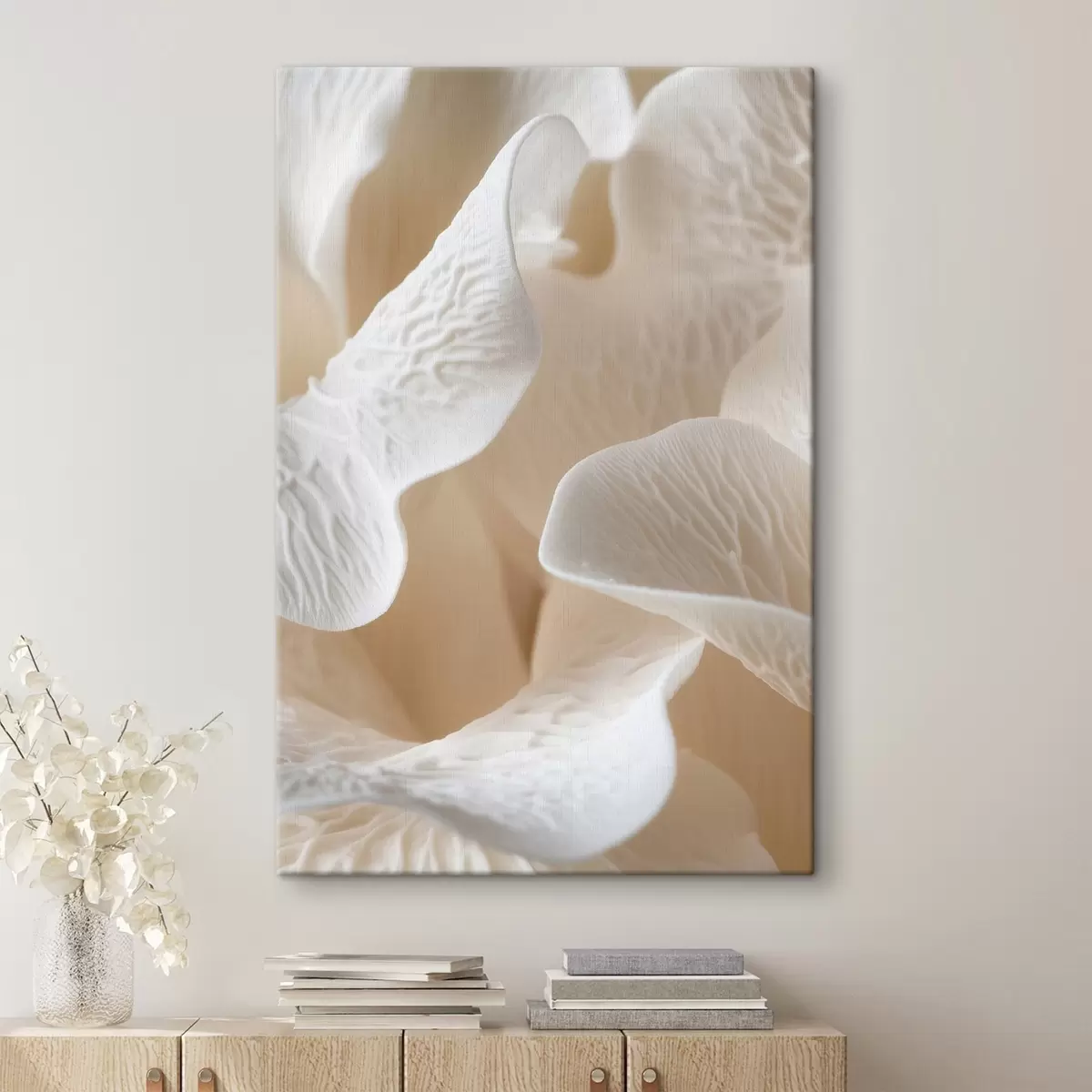 carta da parati petali con venature nei toni del beige nr. s45703