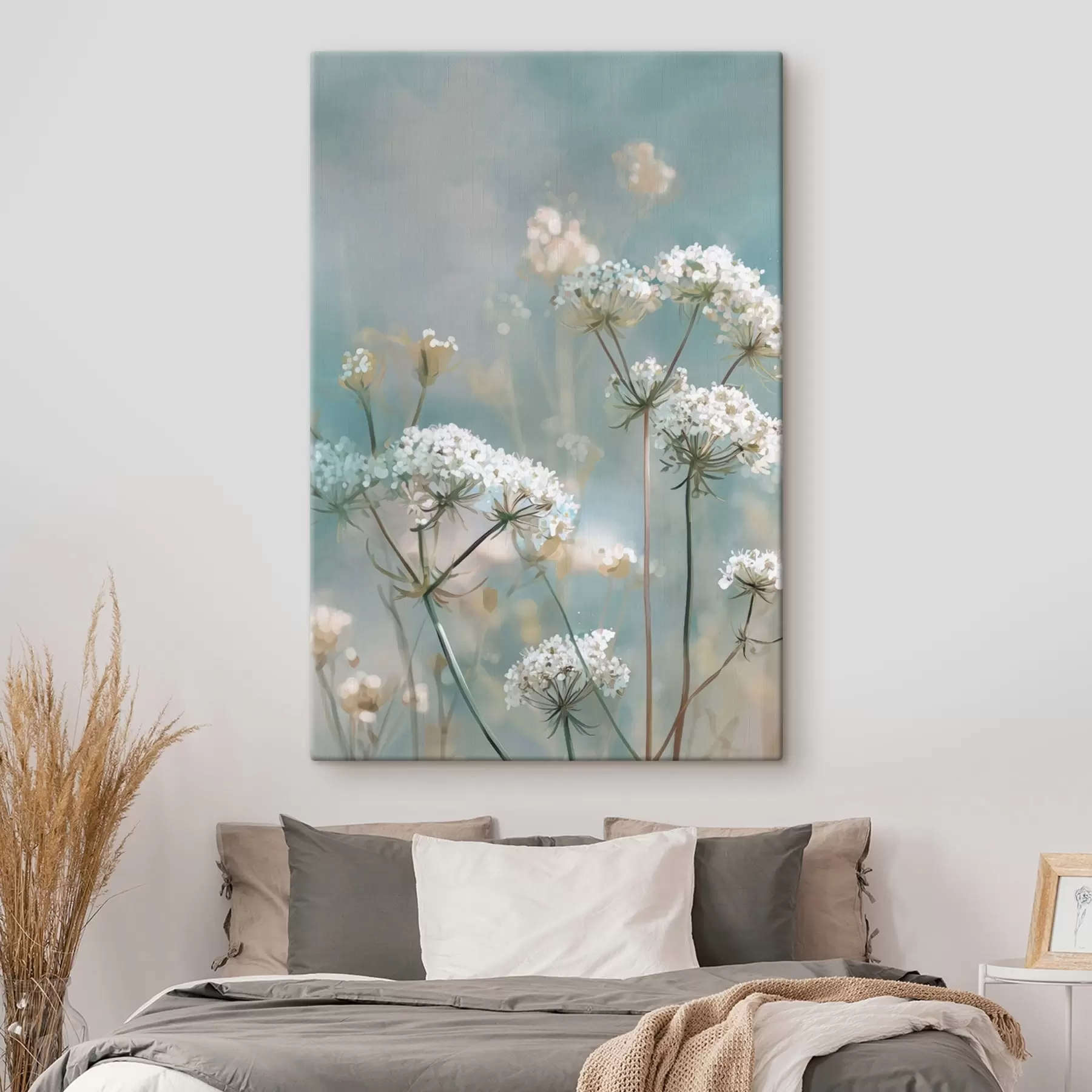 carta da parati Fiori di Queen Anne's Lace in stile acquerello su sfondo blu  nr. s45721