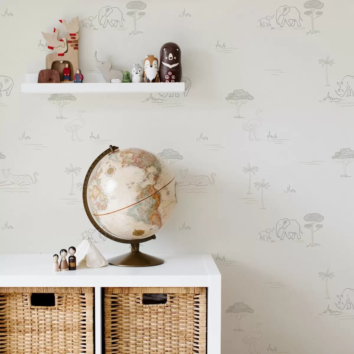 Carta da parati Safari minimalista: elefanti, rinoceronti, leopardi e palme a00492