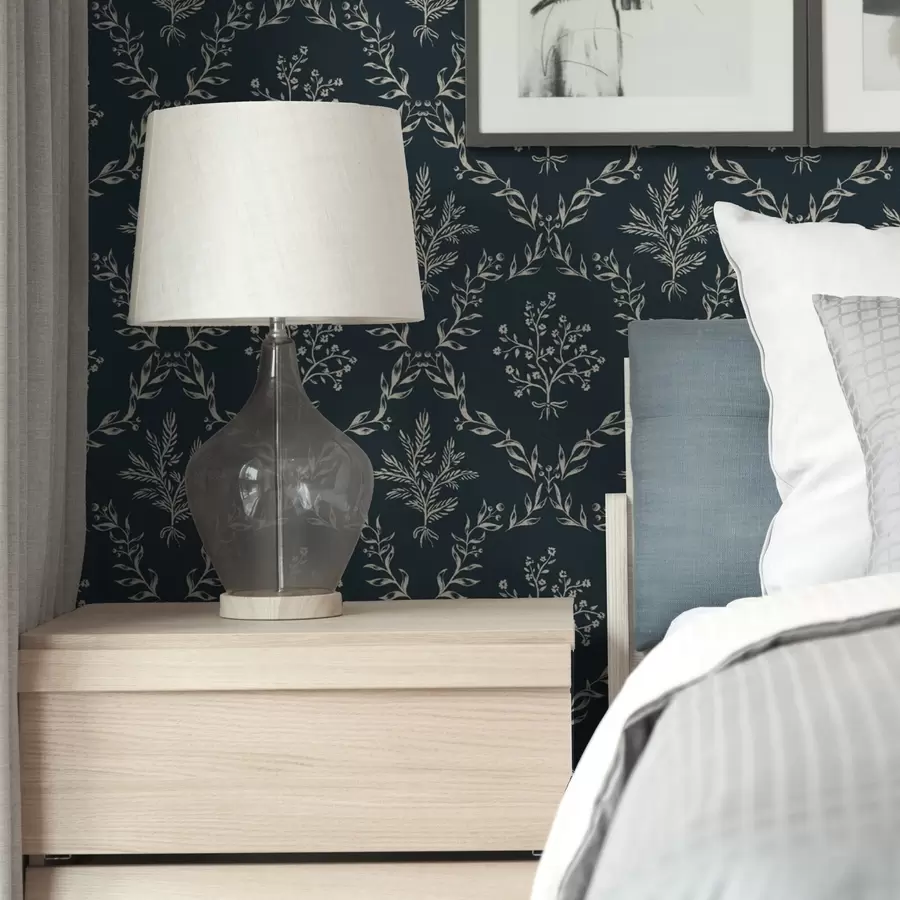 carta da parati Ghirlande bianche di erbe e fiori su sfondo verde acqua scuro nr. a00599v2