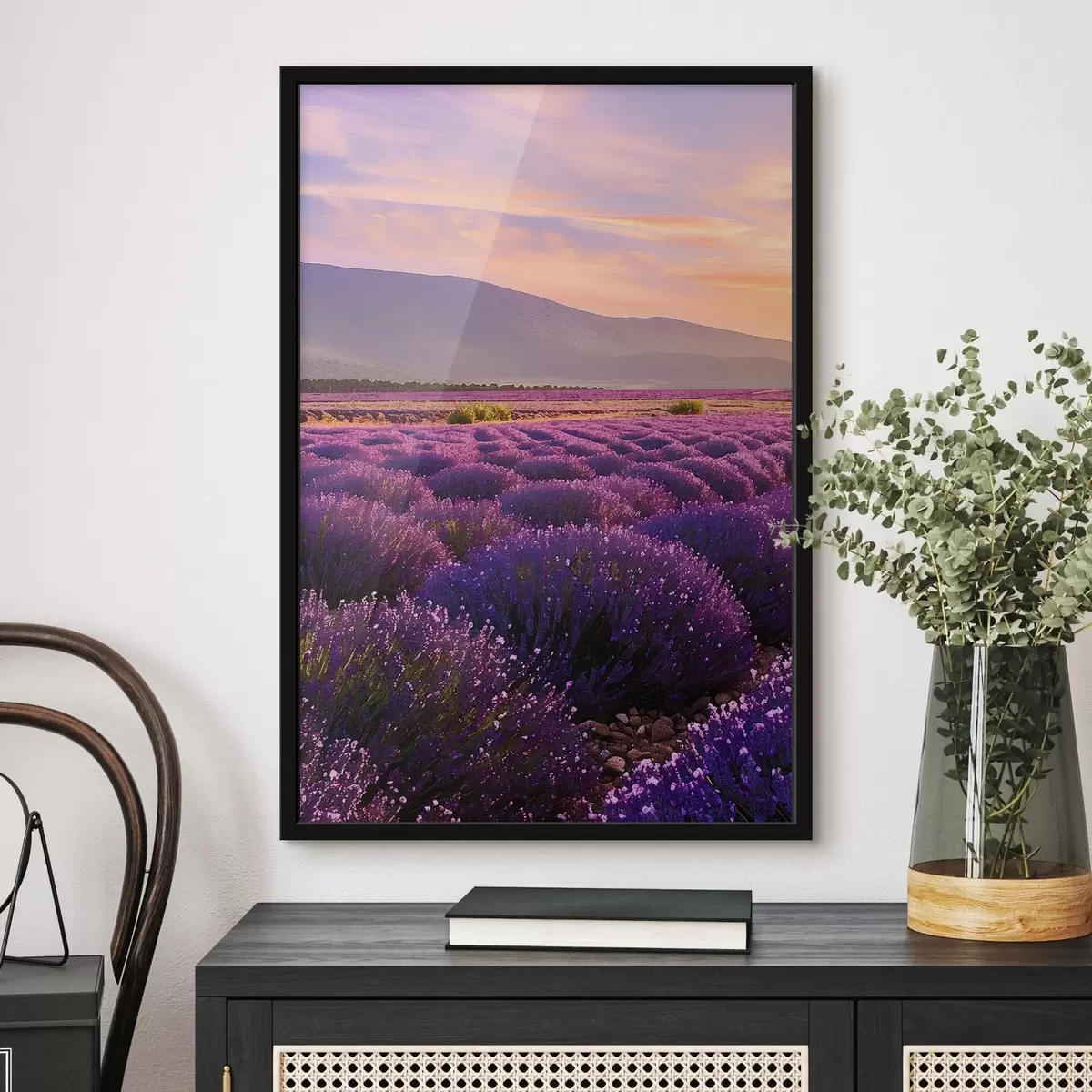 Poster Campi di lavanda sullo sfondo delle montagne f45662