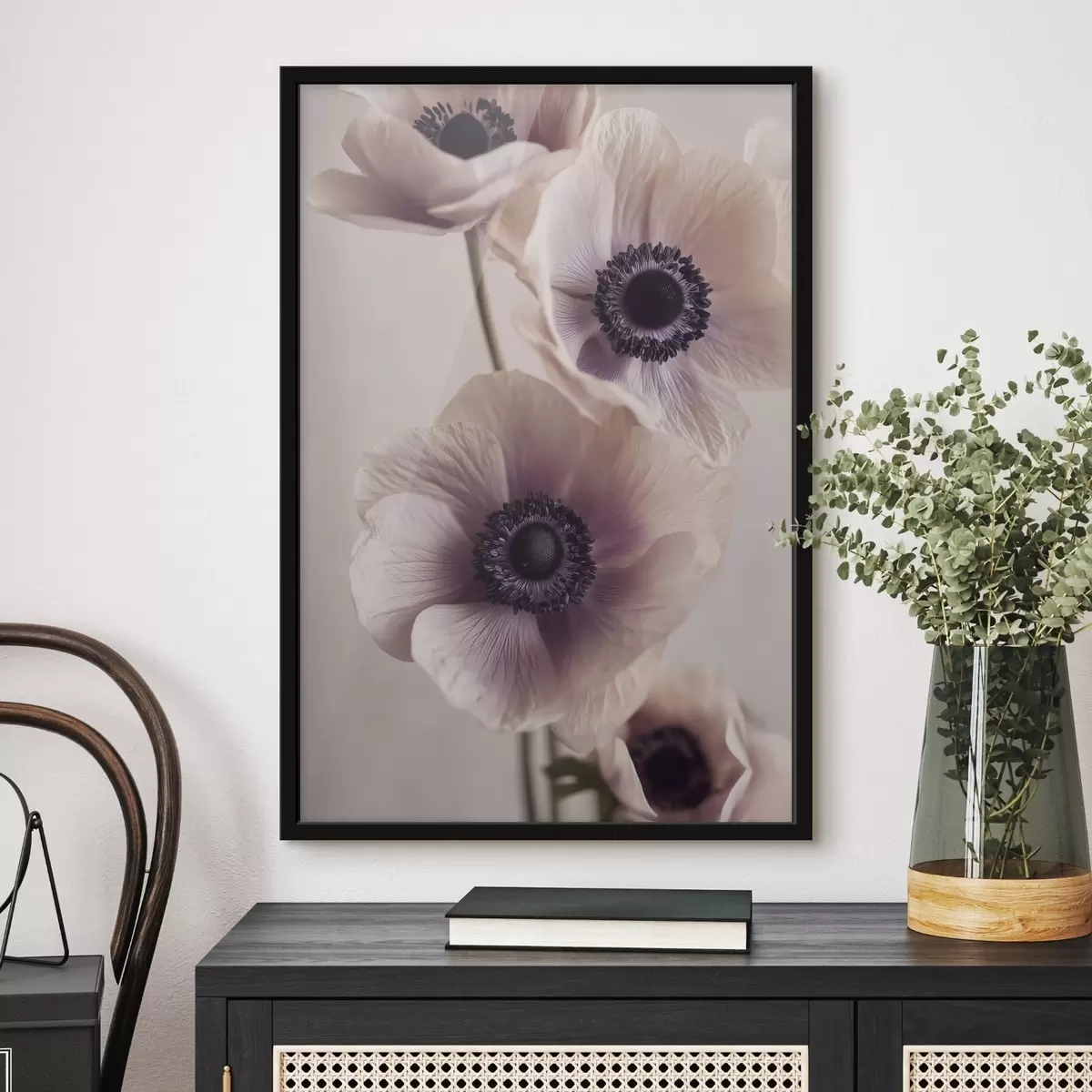 Poster Delicati anemoni con centro scuro, colori pastello f45875
