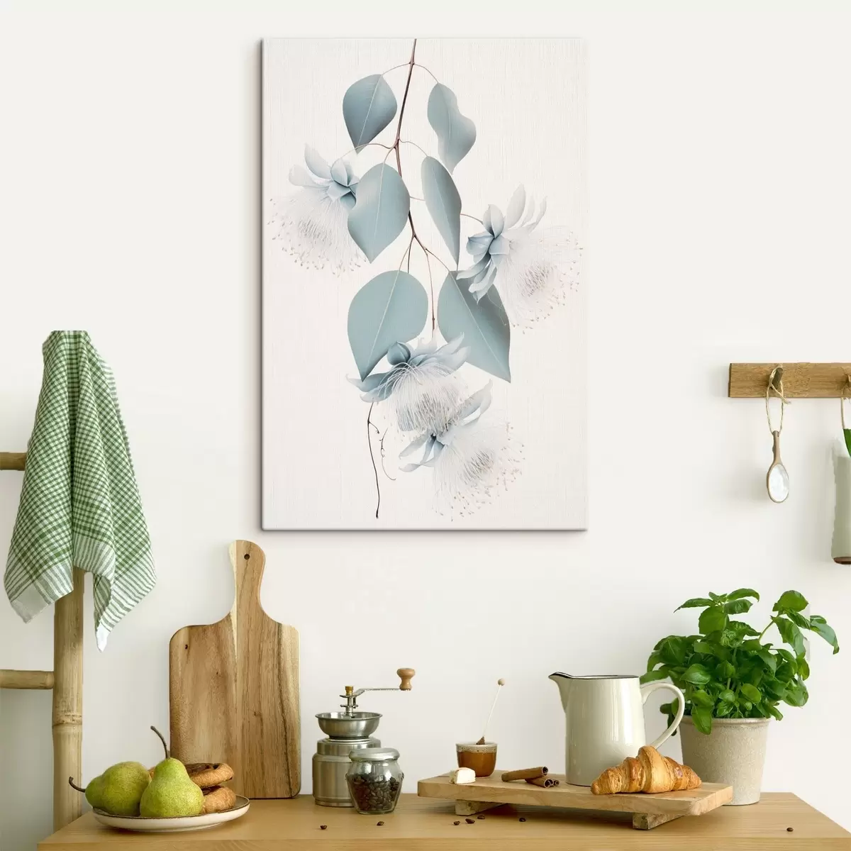 carta da parati Ramo di eucalipto con foglie blu e fiori bianchi, sfondo chiaro nr. s45947