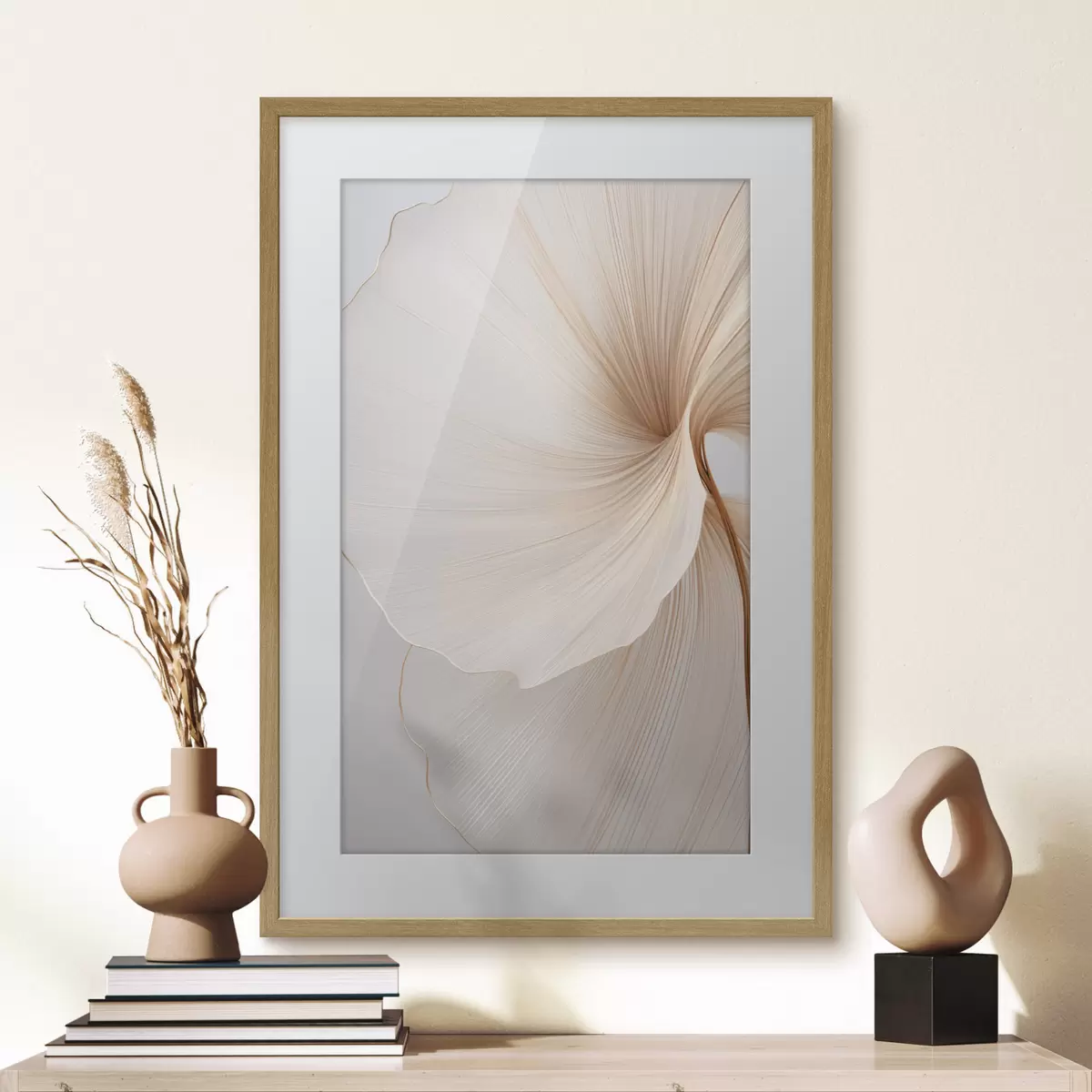 Poster Fiori astratti con petali sottili e delicati nei toni del bianco e del beige f45922