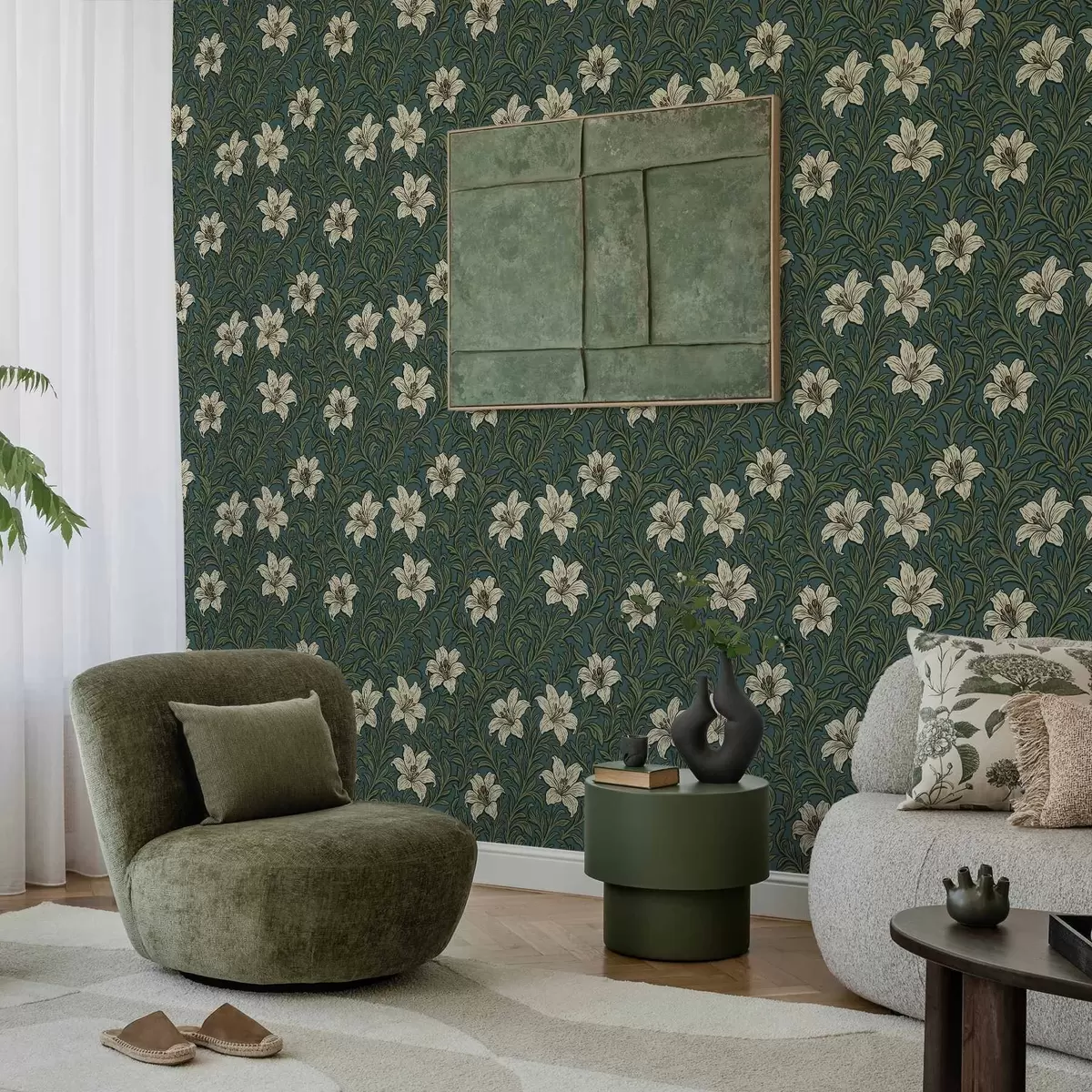 Carta da parati Gigli color crema tra una fitta vegetazione su sfondo turchese a00645