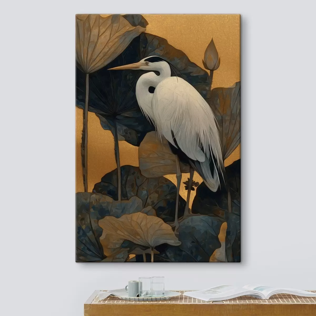 carta da parati Airone bianco tra grandi foglie su uno sfondo caldo nr. s46147