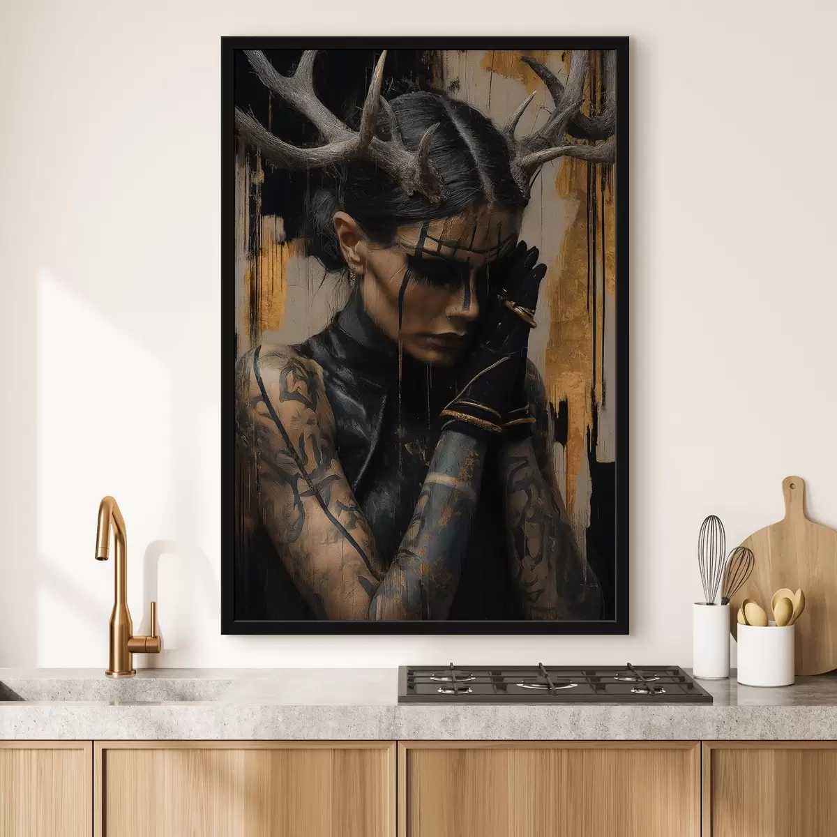 Poster Donna con le corna dall'aspetto tenebroso con linee nere sul viso f46144