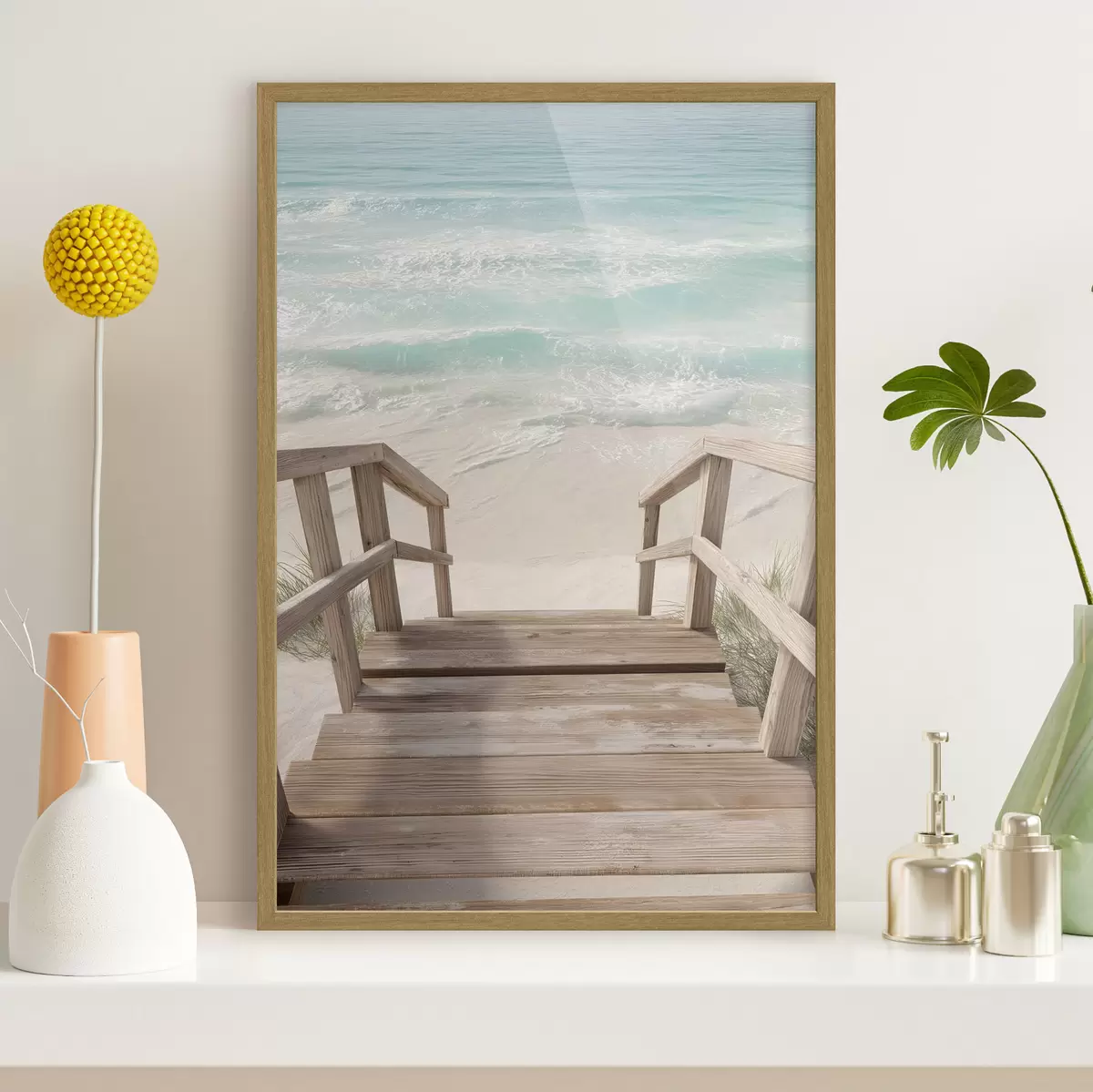 Poster Scale in legno che conducono a una spiaggia turchese f46163