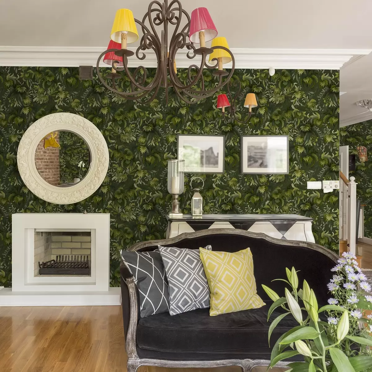 Carta da parati Fogliame verde intenso su sfondo verde scuro a00805