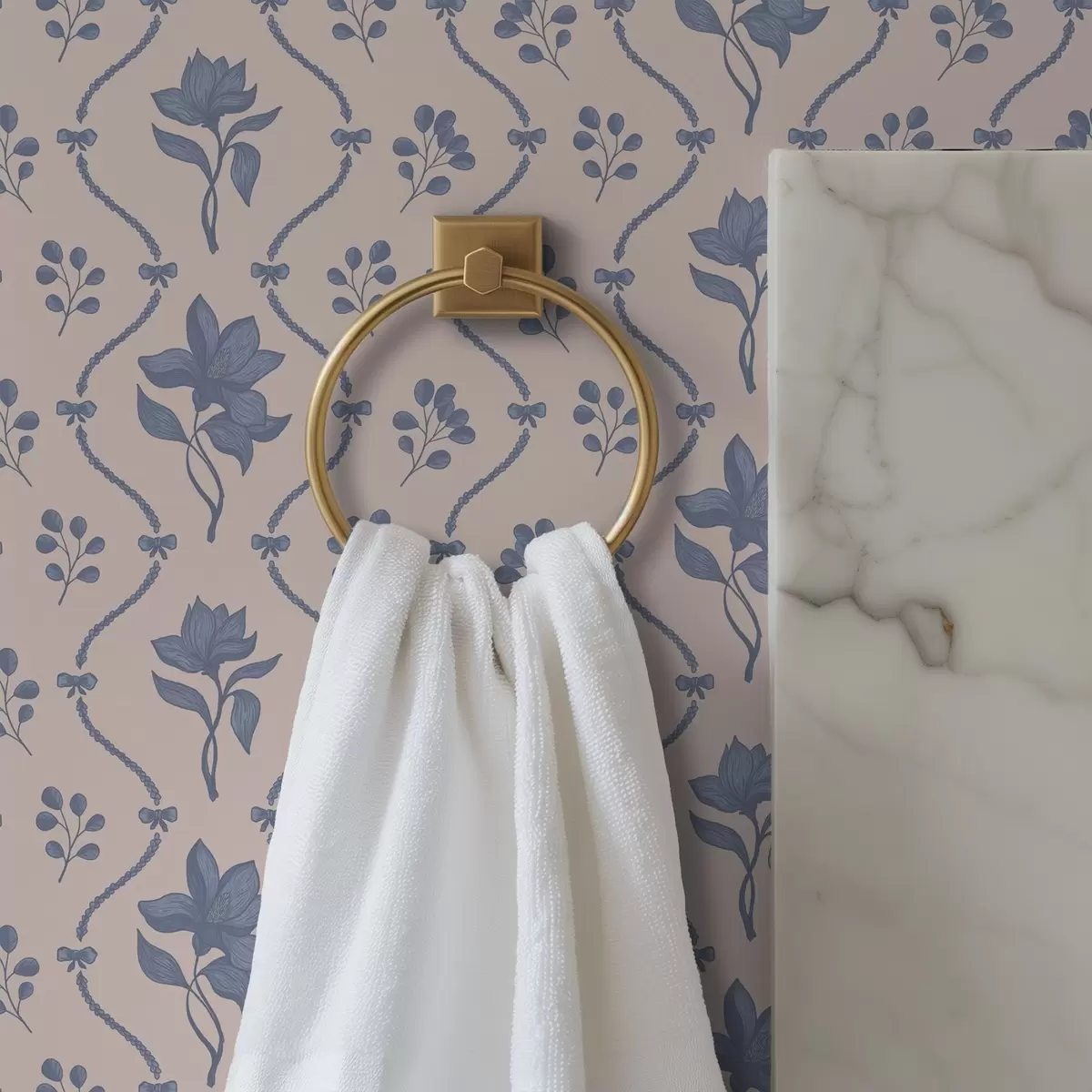 Carta da parati Piccoli fiori e nastri nei toni del blu e del rosa a00808v3