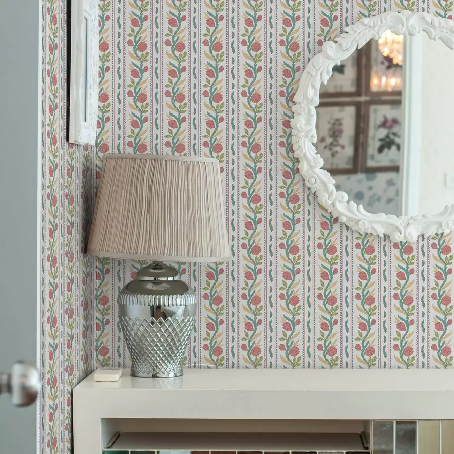 carta da parati Strisce verticali con fiori color corallo e foglie turchesi nr. a00816