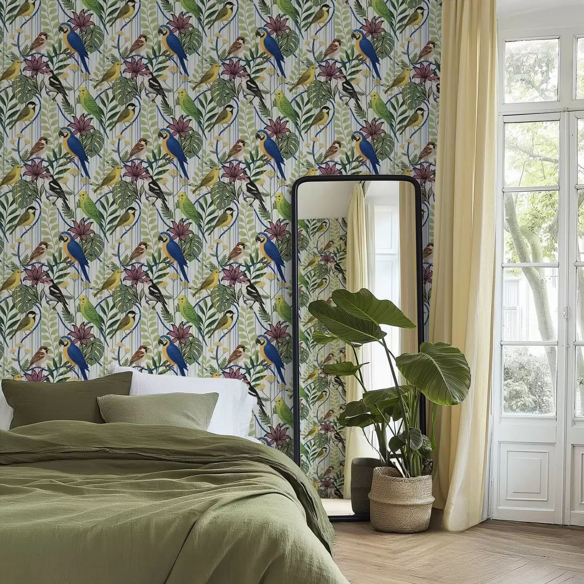 Carta da parati Uccelli esotici dai colori vivaci tra la vegetazione tropicale a00887