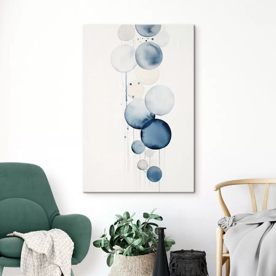 carta da parati Testo astratto con cerchi acquerellati blu e bianchi di varie dimensioni, su sfondo bianco nr. s47020