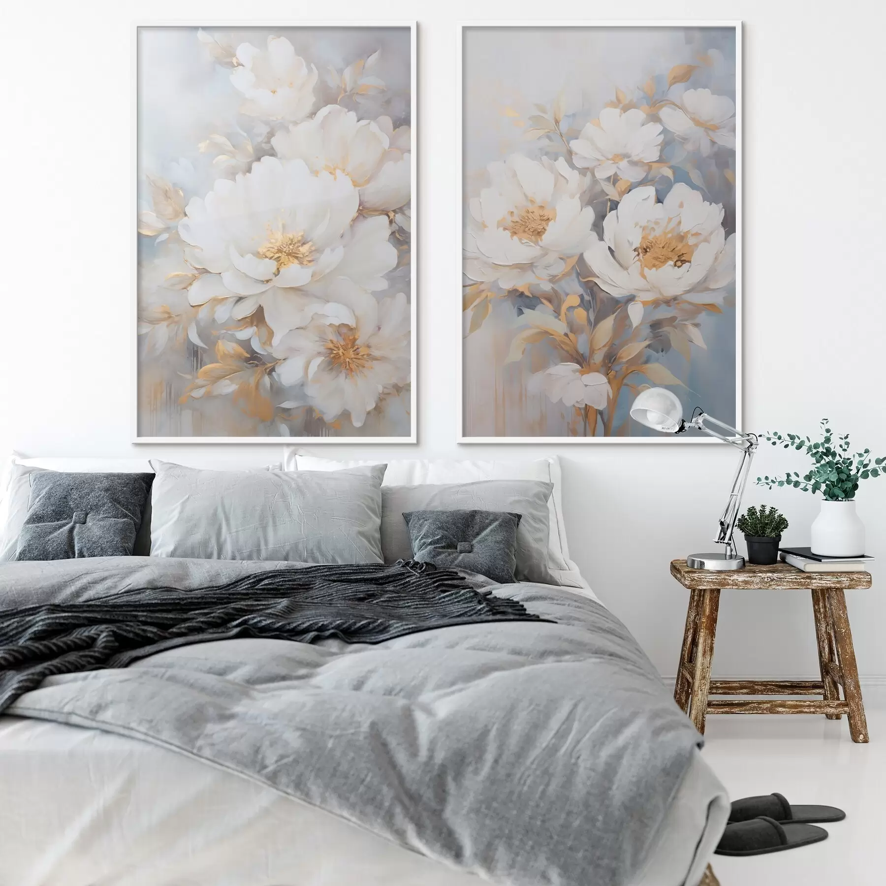 carta da parati Peonie bianche con centro e foglie gialle, pennellate morbide, sfondo azzurro, composizione floreale nr. d00878