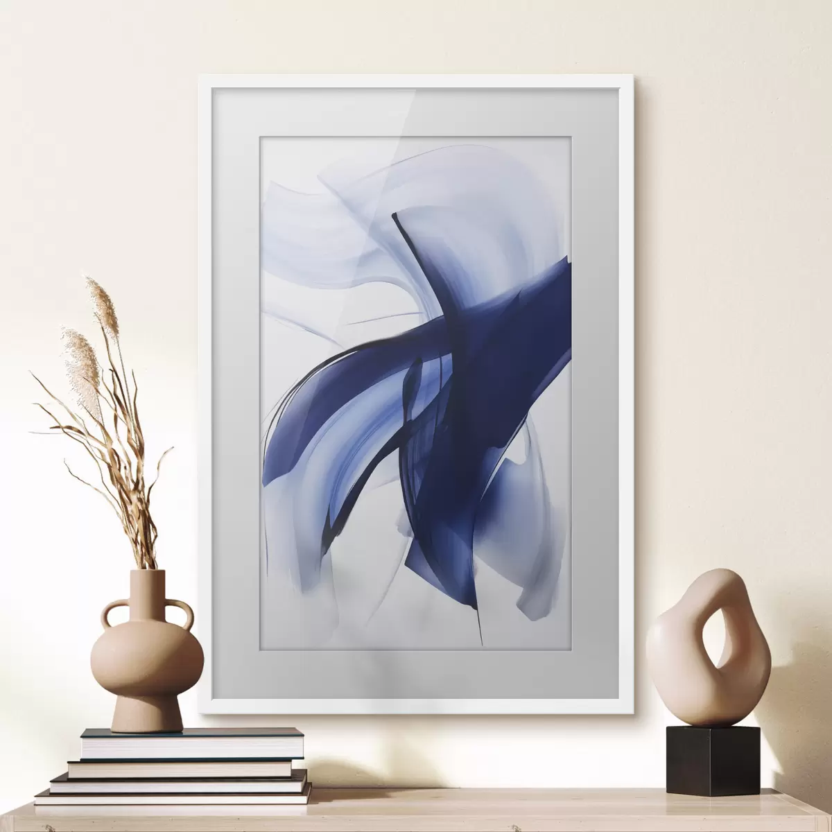 Poster Forme astratte blu simili a pennellate con linee fluide e curve su sfondo bianco, arte moderna f47429