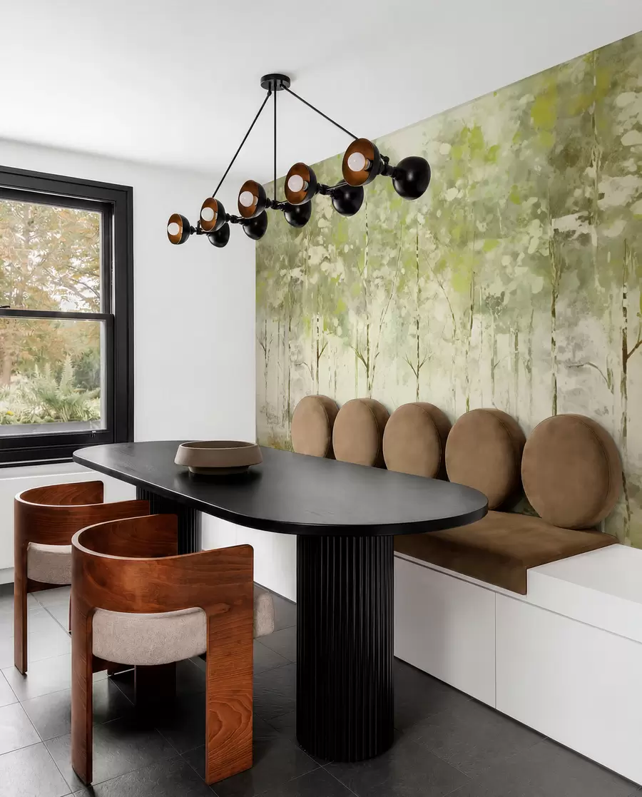 carta da parati Foresta stilizzata con alberi slanciati nei toni del verde nr. w05221v1